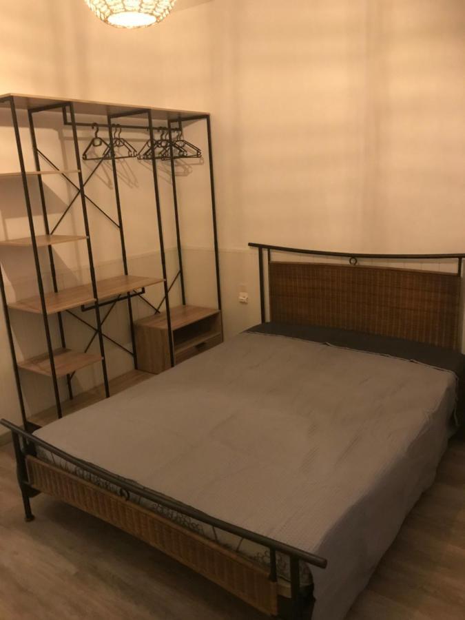 Appartement Avec Garage Centre Historique De เบซิเยร์ ภายนอก รูปภาพ
