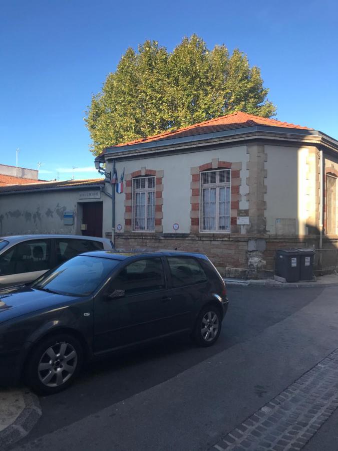 Appartement Avec Garage Centre Historique De เบซิเยร์ ภายนอก รูปภาพ
